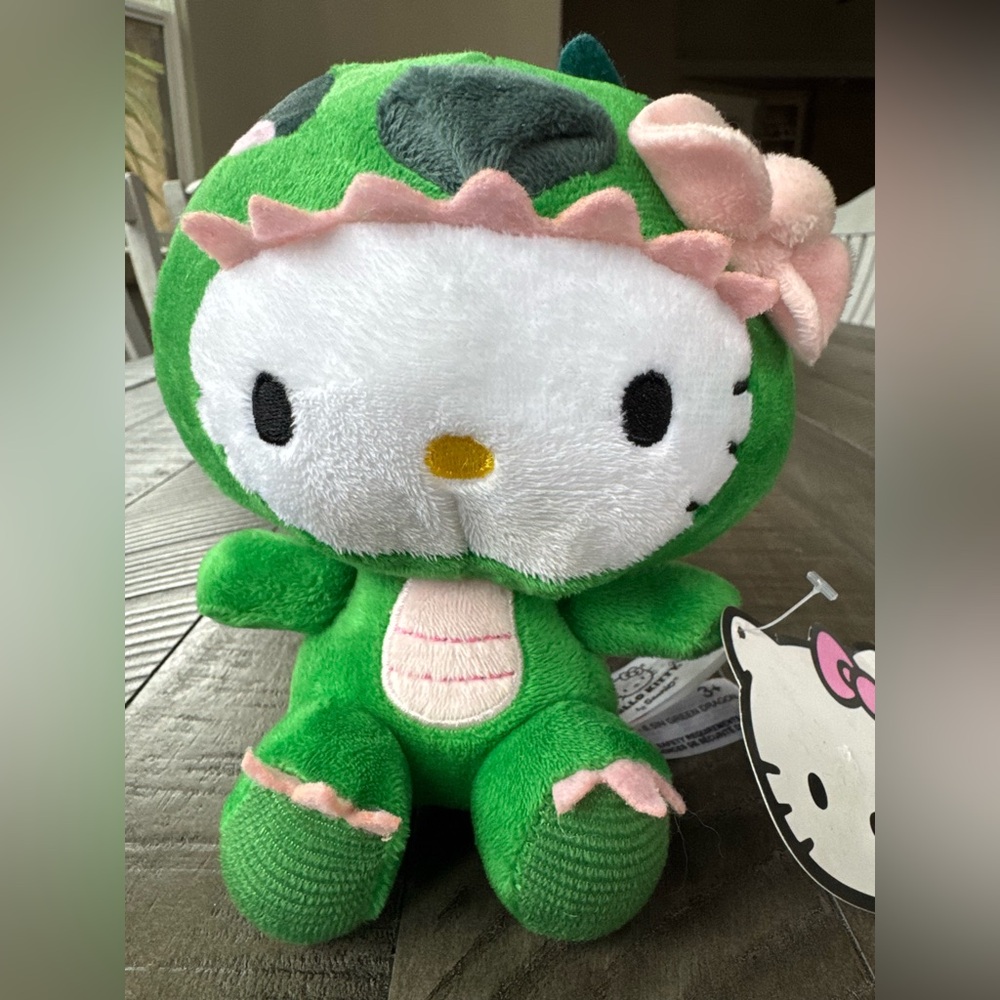 Hello Kitty Fiesta Sanrio Dragon Costume Plush Toy (NWT)